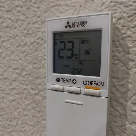 Vut Plaza Del Angel Apartamento *